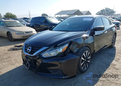 2018 Nissan Altima 2.5 Sv z USA, uszkodzony, nr VIN 1N4AL3AP0JC267895